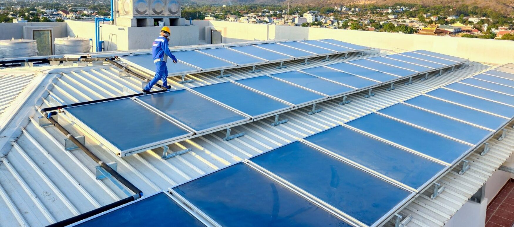 Máy nước nóng Megasun tấm phẳng chịu áp 2000 Lít MGS-2000-CTFC